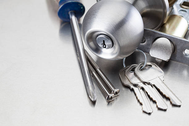 What a DC Locksmith Actually Does During a Late-Night Lockout